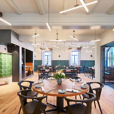 Buergerbraeu فندق اوبرلنغن